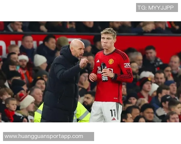 丹麦前锋称赞霍伊伦实力强大公众认同他是顶级球员